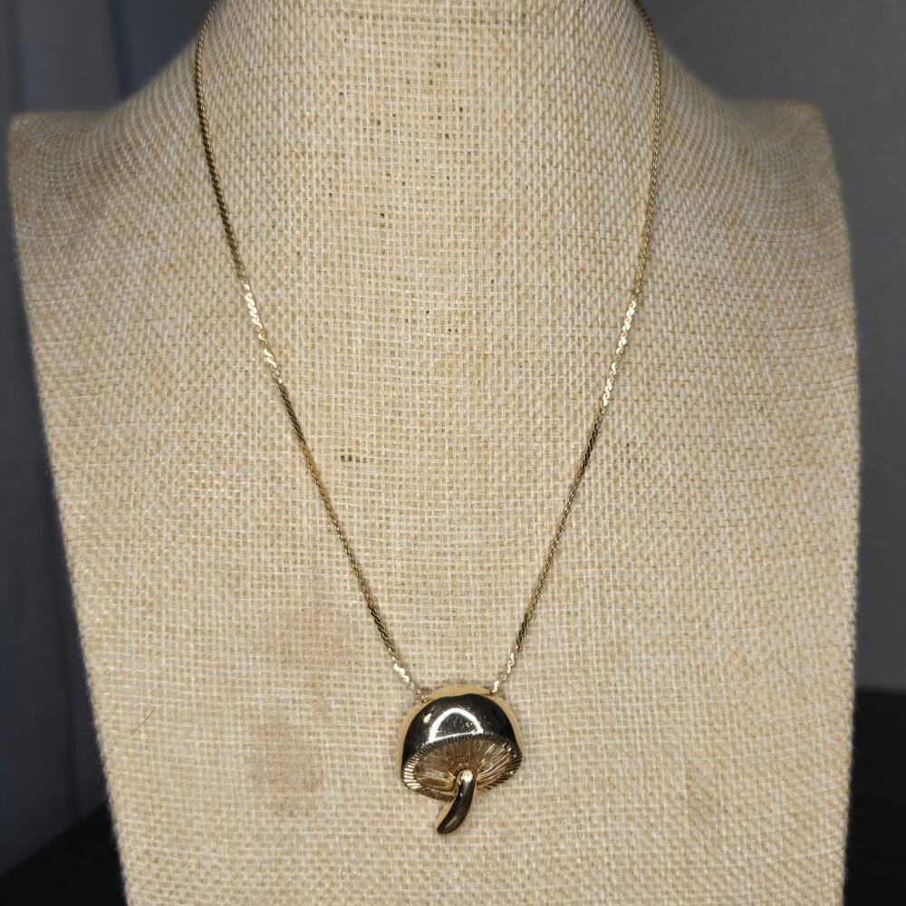 Vintage Gold Tone Mushroom Pendant Necklace 16" Gold Filled Chain Boho Retro